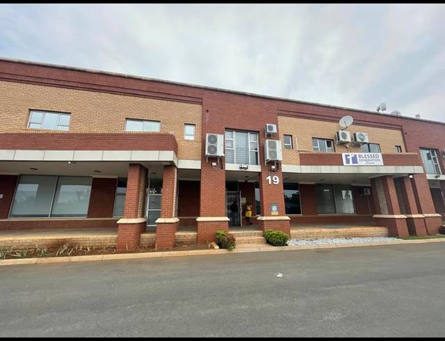 INDUSTRIAL PROPERTY TO RENT IN ROOIHUISKRAAL